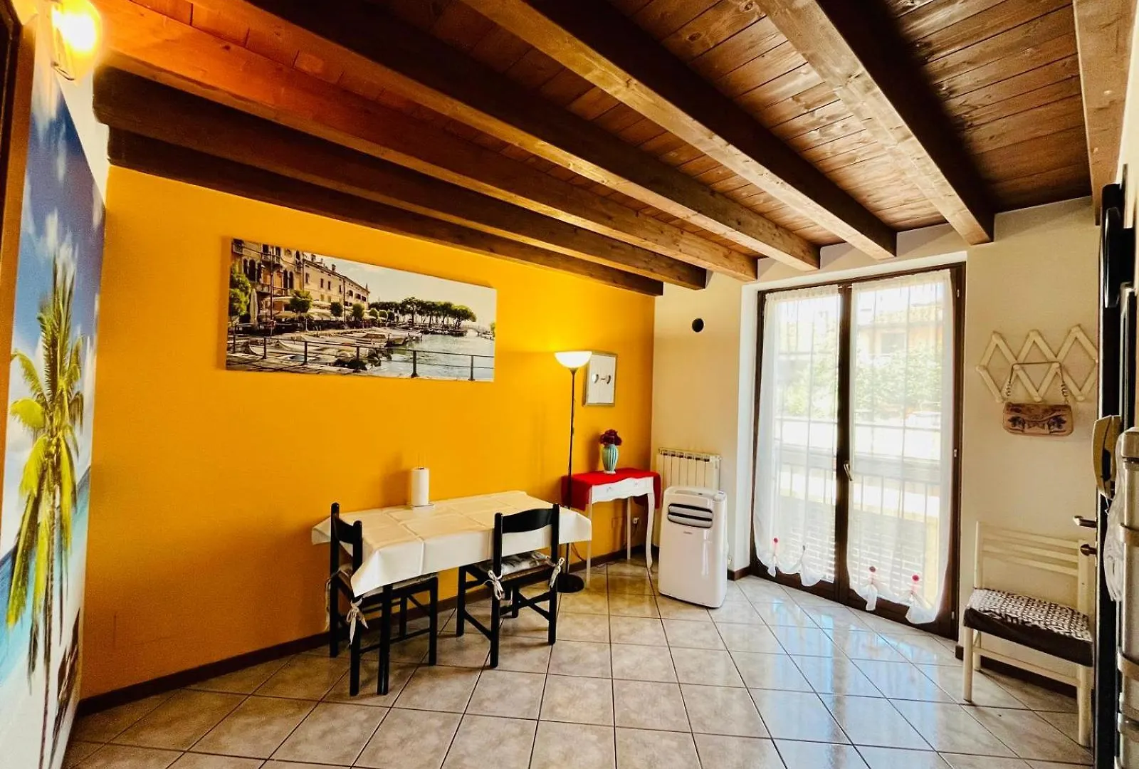 Desenzano Central Apartment With Balcony Desenzano del Garda Itálie